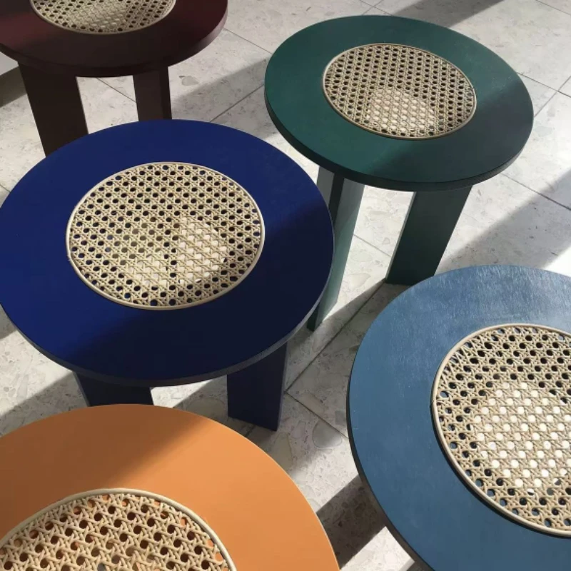Vilken Guzhen-fabrik anpassar hänglampor i rottingtyg för export?